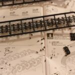 Assembly of track links with the guide horns.